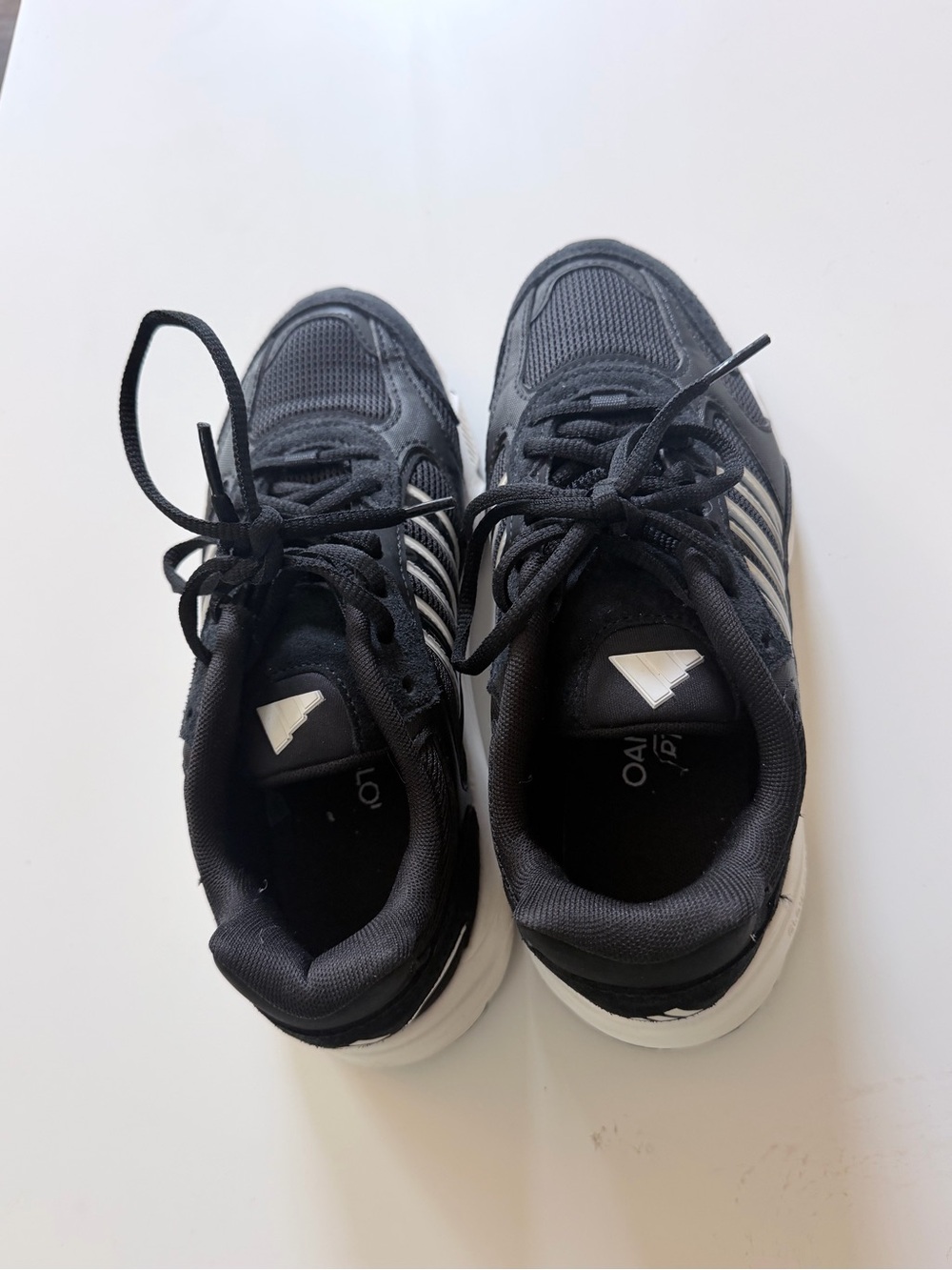 adidas Cloudfoam Black White Sneakers Women's Size 6 Athletic Shoes